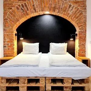 https://citynest-apartments.krakowhotelspoland.com